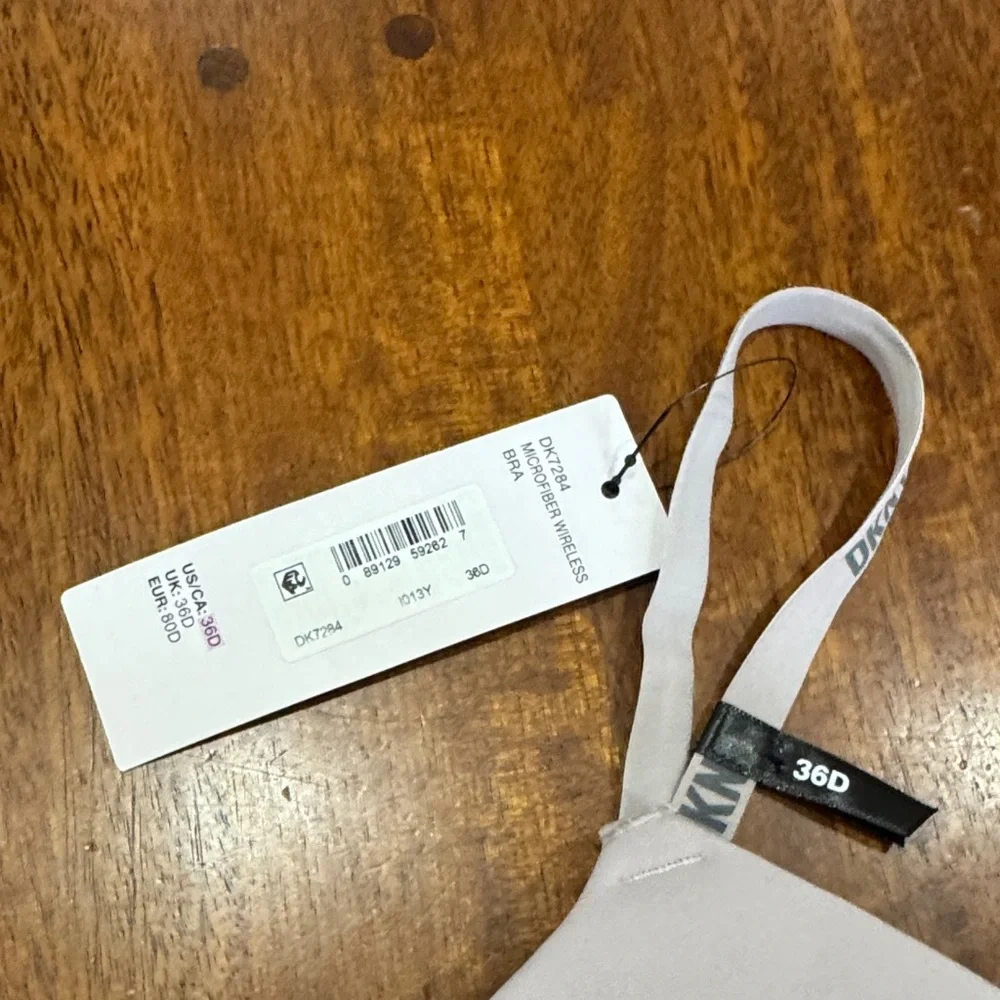 NWT DKNY Women's Light Lavendar T-Shirt Bra